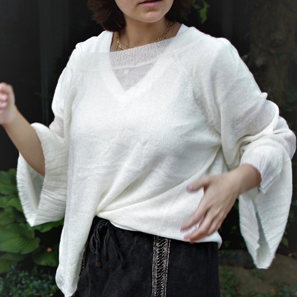 💝 NWT POL Lightweight White Pullover Sweater